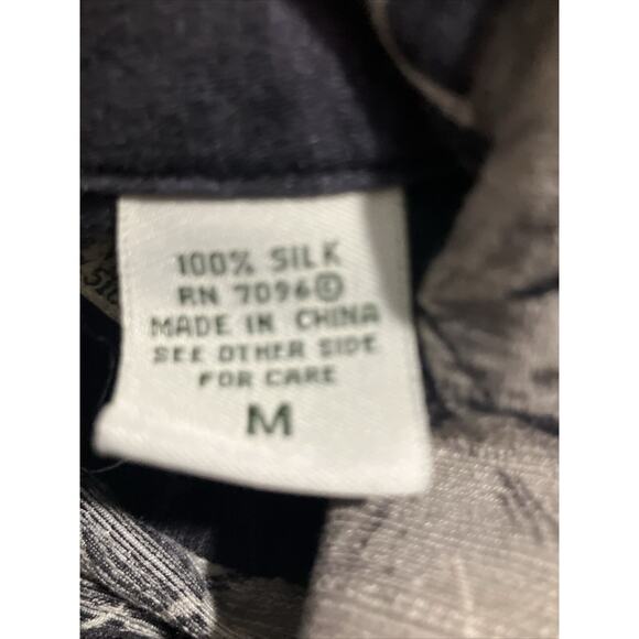 Batik‎ Bay Men's Medium Hibiscus Monstera Black Washable Silk, Hawaiian Shirt - Picture 5 of 12